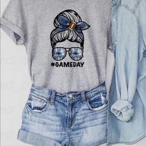 Dallas Cowboys Splatter Paint Blue & White Tshirt Mom Life Game Day Size M